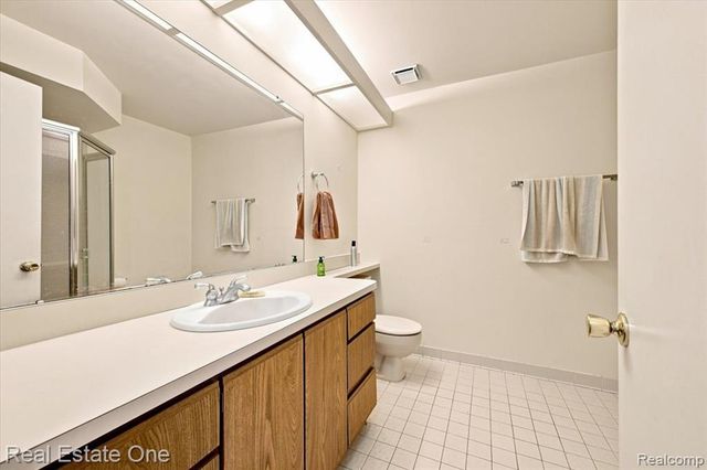 6622 Fieldstone Court, West Bloomfield, MI 48322