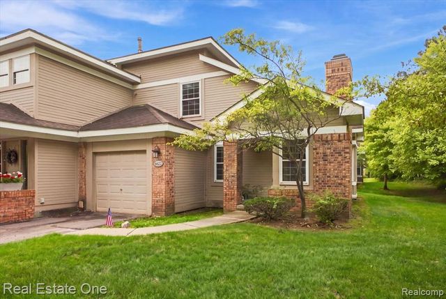 6622 Fieldstone Court, West Bloomfield, MI 48322