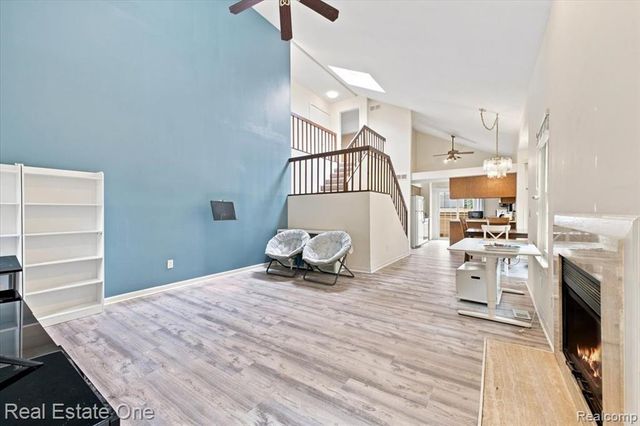 6622 Fieldstone Court, West Bloomfield, MI 48322