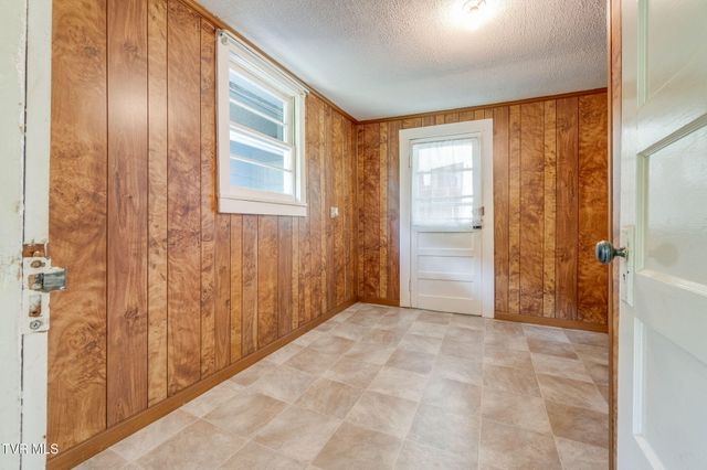 222 Smith Hollow Road, Church Hill, TN 37642