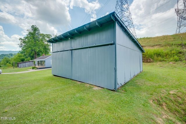 222 Smith Hollow Road, Church Hill, TN 37642