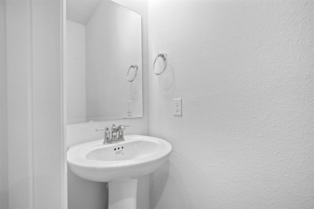 191 Town Park Avenue, Princeton, TX 75407