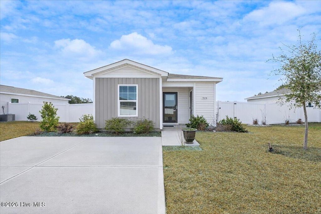 3834 Lady Bug Drive, Shallotte, NC 28470