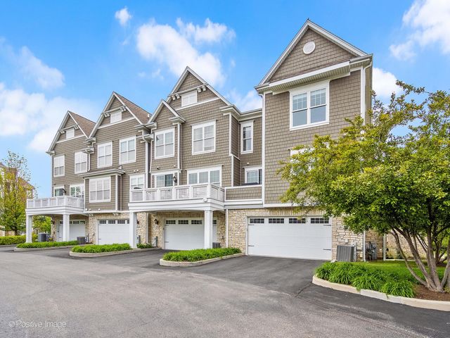 63 W Kennedy Lane, Hinsdale, IL 60521