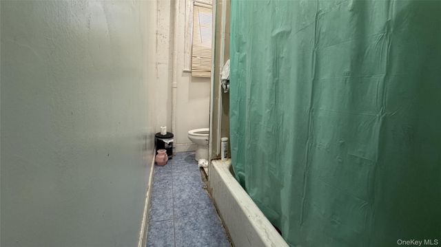 8A Brighton 10th Court, Brooklyn, NY 11223