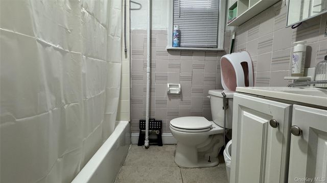8A Brighton 10th Court, Brooklyn, NY 11223