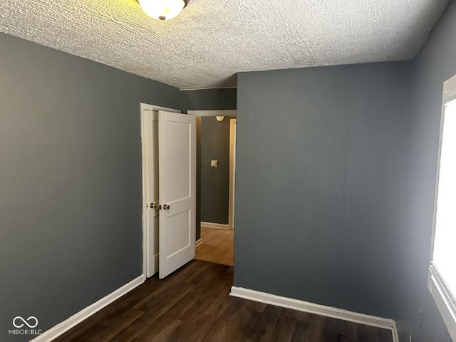 6189-6191 Nimitz Drive, Indianapolis, IN 46219