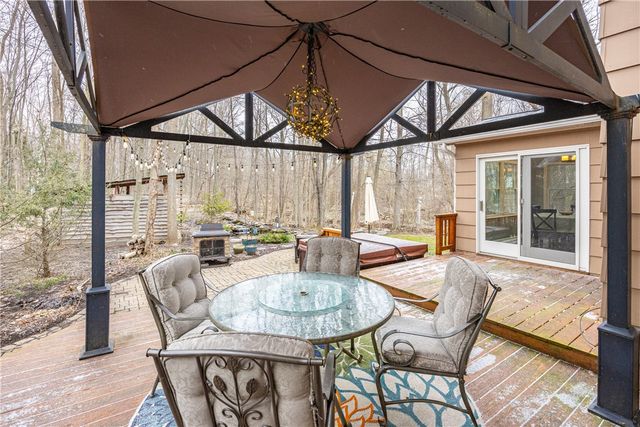 1082 Everwild View, Webster, NY 14580