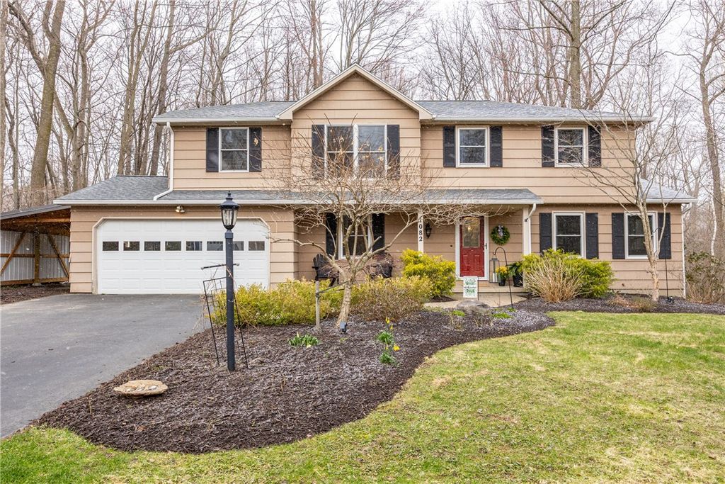 1082 Everwild View, Webster, NY 14580