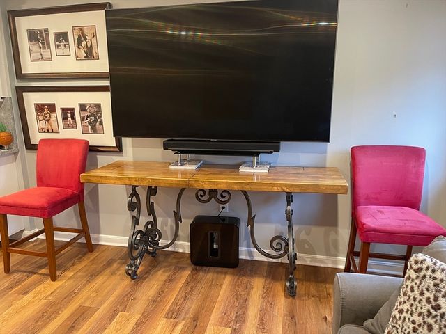 100 Ledgewood Dr 410, Stoneham, MA 02180