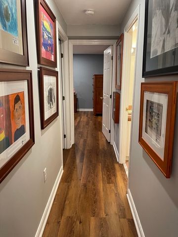 100 Ledgewood Dr 410, Stoneham, MA 02180