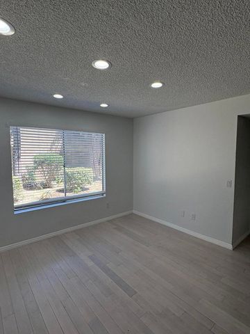 2339 Lillyvale Avenue 154, Los Angeles, CA 90032
