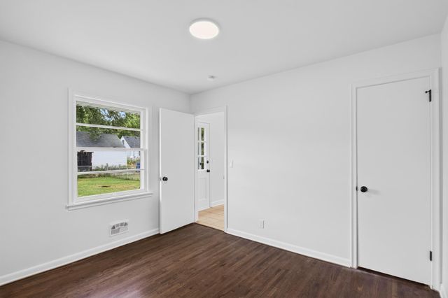 4205 16th Avenue S, Minneapolis, MN 55407