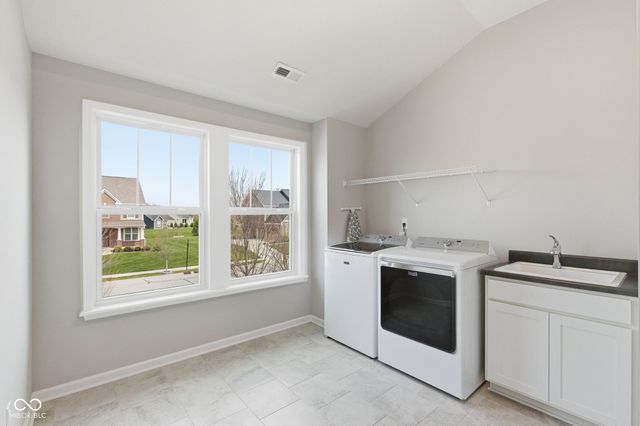 14893 Edgebrook Drive, Fishers, IN 46040