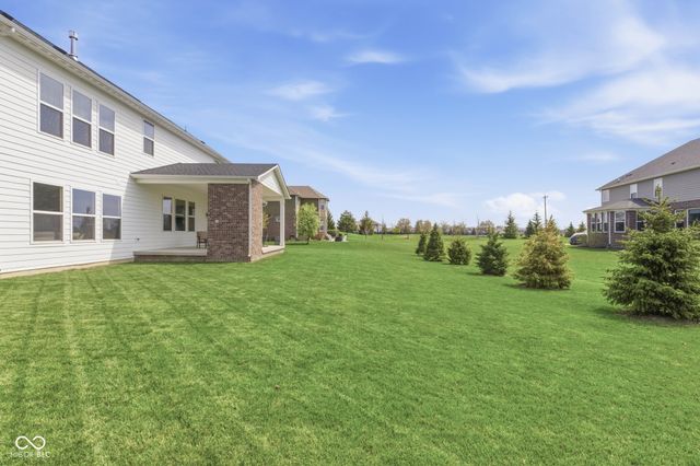 14893 Edgebrook Drive, Fishers, IN 46040