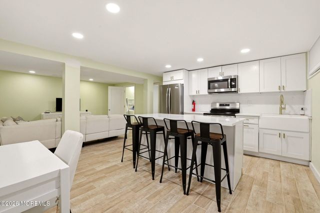 3 Cornell Road, Old Bridge, NJ 08857