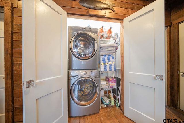 618 Cypress Creek Drive, Mt Vernon, TX 75457