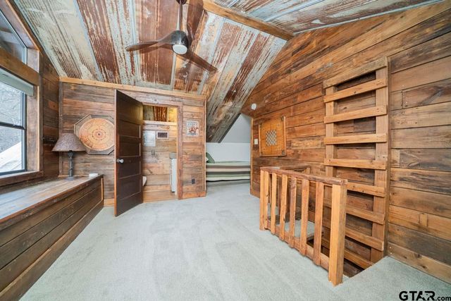 618 Cypress Creek Drive, Mt Vernon, TX 75457