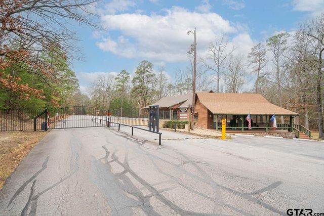 618 Cypress Creek Drive, Mt Vernon, TX 75457