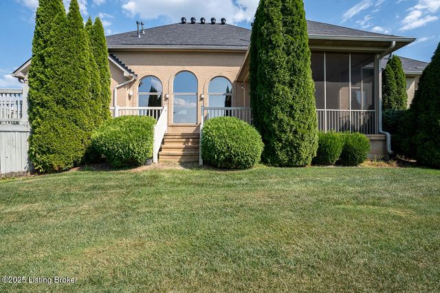 15407 Crystal Springs Way, Louisville, KY 40245