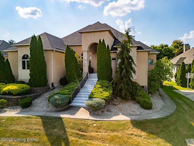 15407 Crystal Springs Way, Louisville, KY 40245