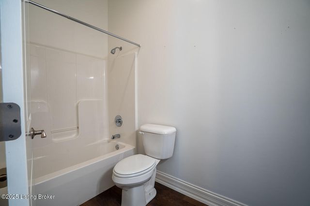 15407 Crystal Springs Way, Louisville, KY 40245