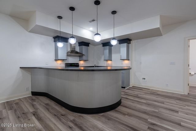 15407 Crystal Springs Way, Louisville, KY 40245