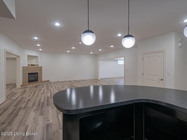 15407 Crystal Springs Way, Louisville, KY 40245