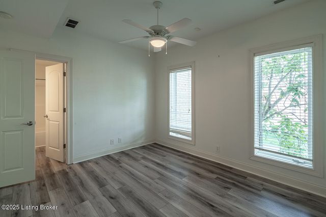 15407 Crystal Springs Way, Louisville, KY 40245