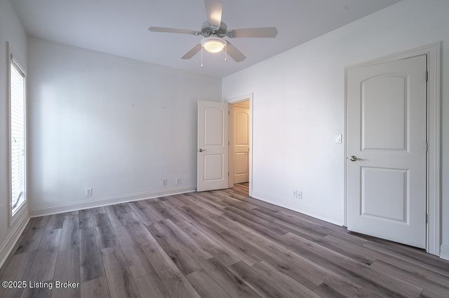 15407 Crystal Springs Way, Louisville, KY 40245