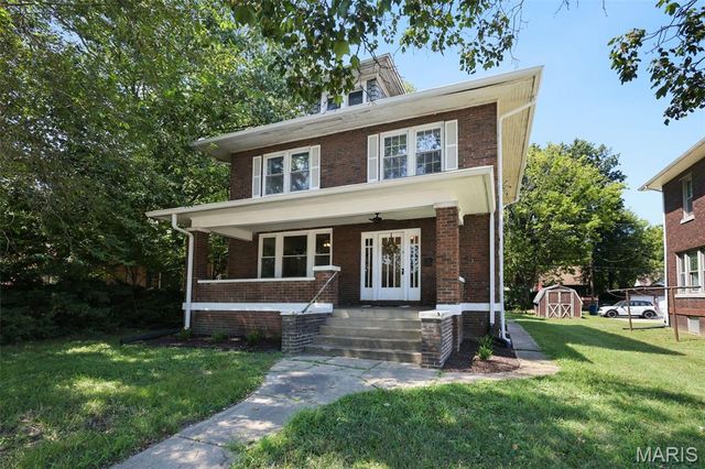 401 S Buchanan Street, Edwardsville, IL 62025