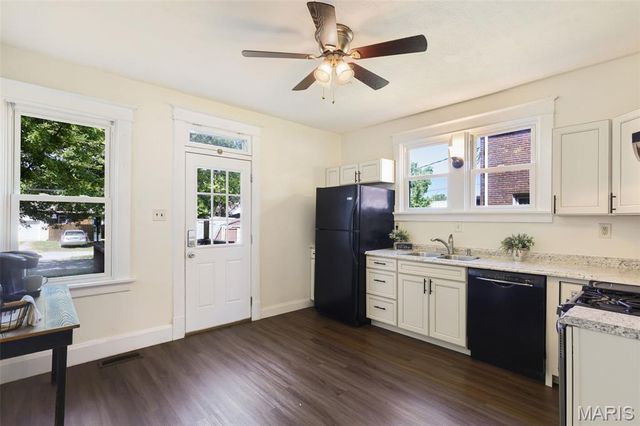 401 S Buchanan Street, Edwardsville, IL 62025