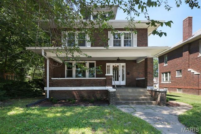 401 S Buchanan Street, Edwardsville, IL 62025