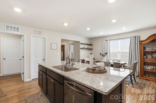 3140 Treyson Drive, Denver, NC 28037