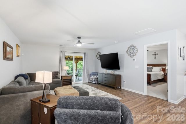 3140 Treyson Drive, Denver, NC 28037