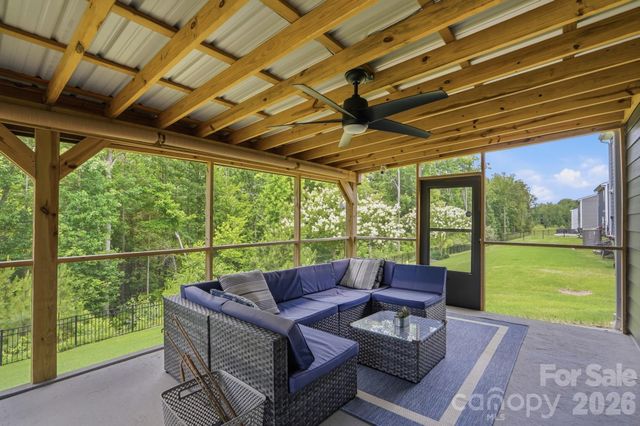 3140 Treyson Drive, Denver, NC 28037