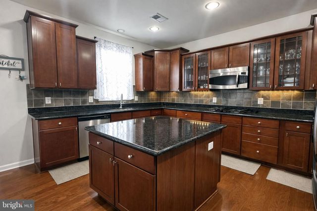 146 CEDAR MOUNTAIN DR, Stephens City, VA 22655