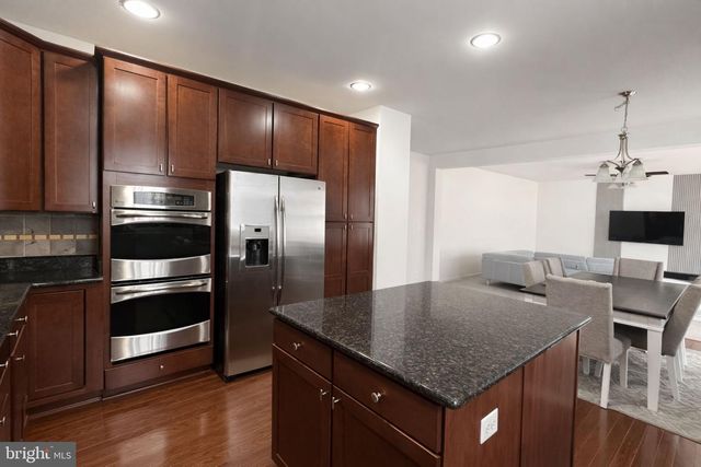 146 CEDAR MOUNTAIN DR, Stephens City, VA 22655