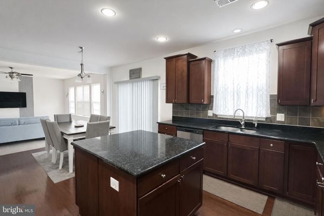 146 CEDAR MOUNTAIN DR, Stephens City, VA 22655