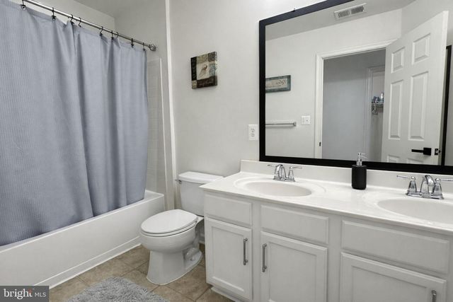 146 CEDAR MOUNTAIN DR, Stephens City, VA 22655