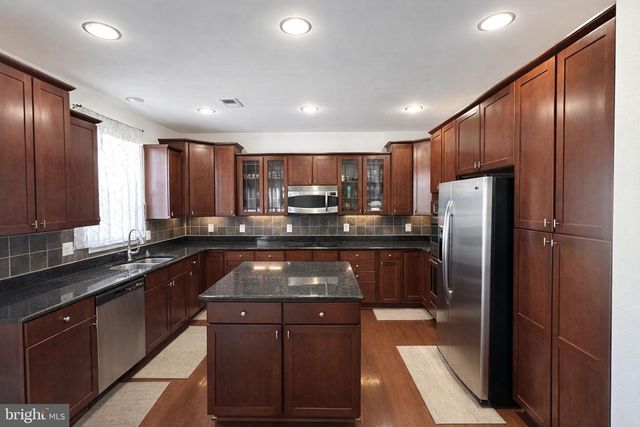 146 CEDAR MOUNTAIN DR, Stephens City, VA 22655