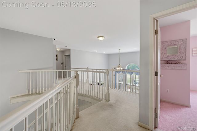 2935 Ivy Hill Drive, Commerce Charter Township, MI 48382