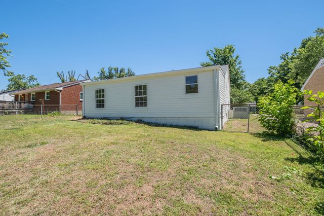 4127 Edwards Ave, Nashville, TN 37216