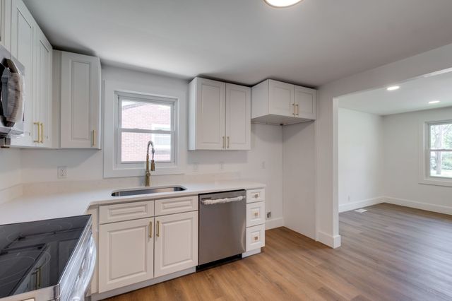 4127 Edwards Ave, Nashville, TN 37216