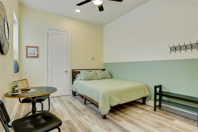 2403 Jackson Street C, Houston, TX 77004