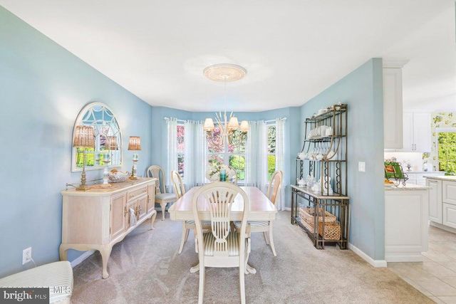 21 ORCHID LA, Barnegat, NJ 08005