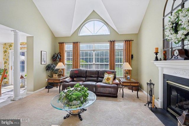 21 ORCHID LA, Barnegat, NJ 08005
