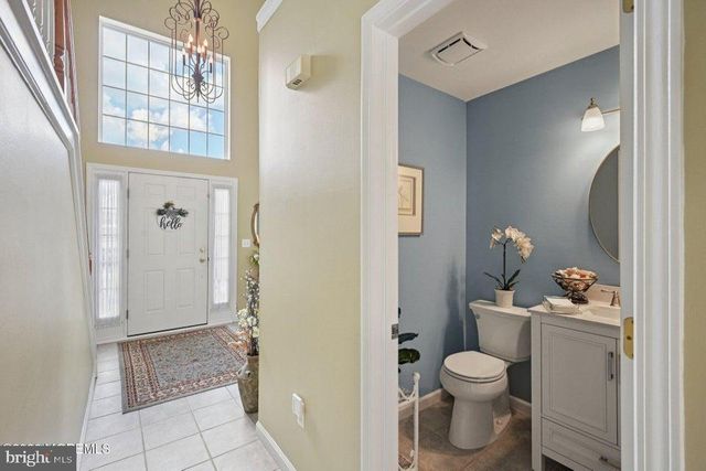 21 ORCHID LA, Barnegat, NJ 08005