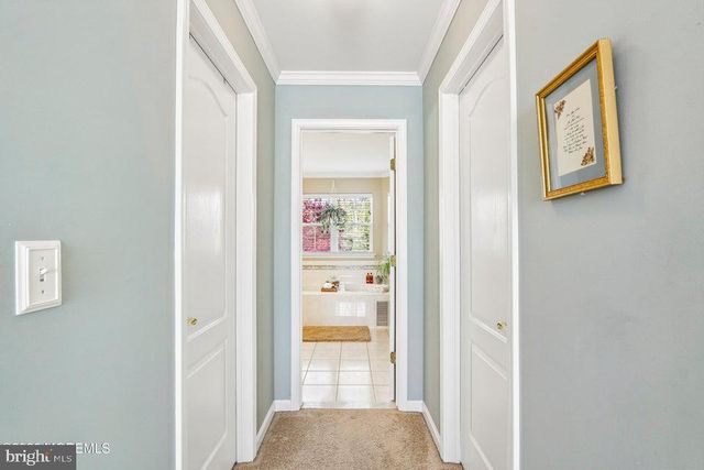 21 ORCHID LA, Barnegat, NJ 08005