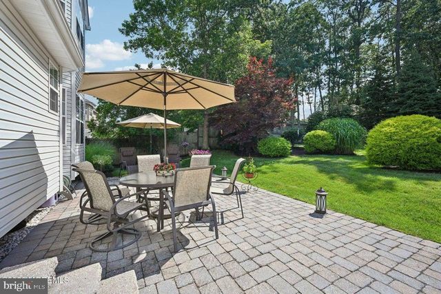21 ORCHID LA, Barnegat, NJ 08005